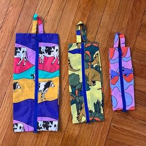 Baggu 3D Zip Pouch Set - Cows, dinosaurs, and dolphins!